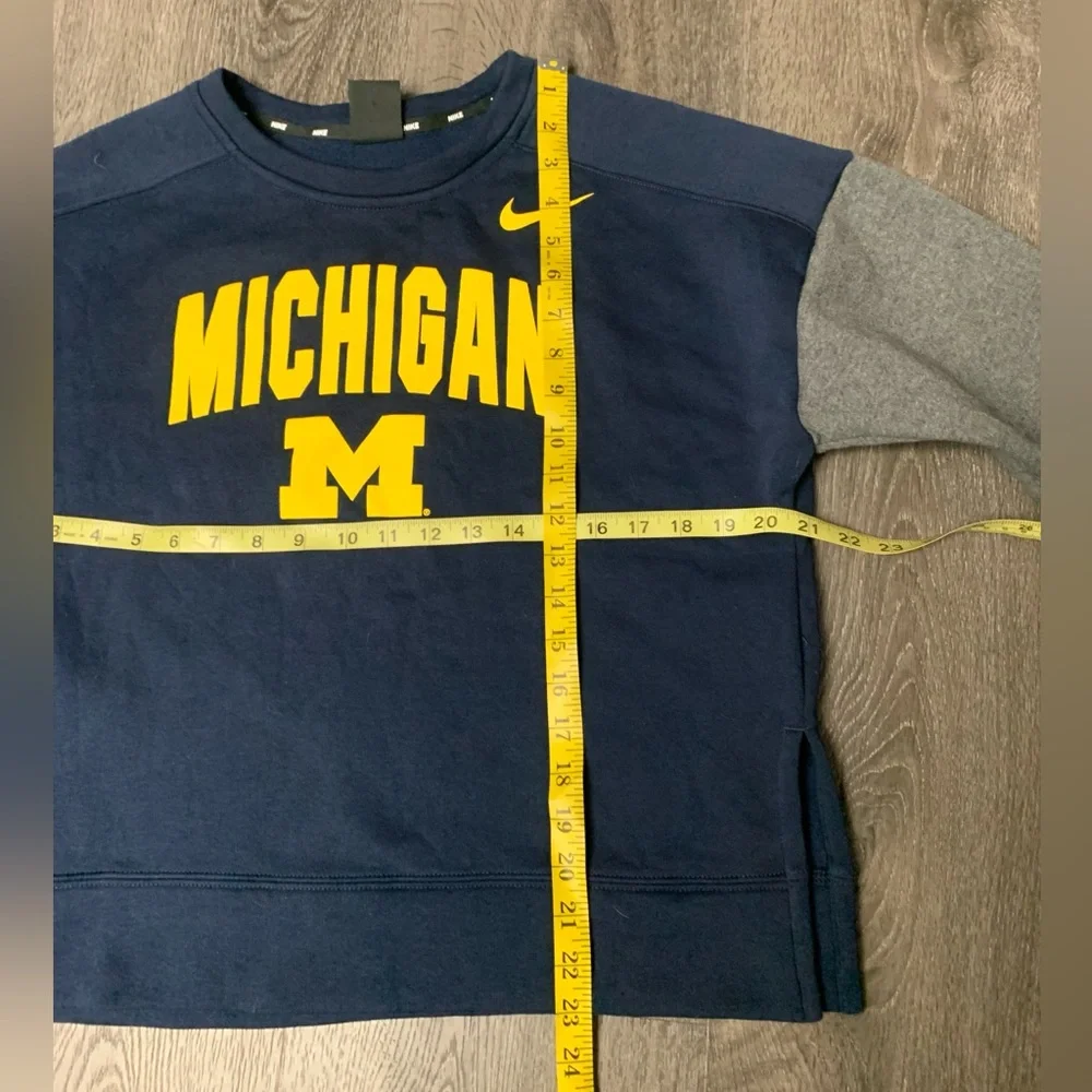 Michigan Wolverines Nike Pullover Sweatshirt Women’s Medium Navy Fleece Campus - Picture 11 of 11